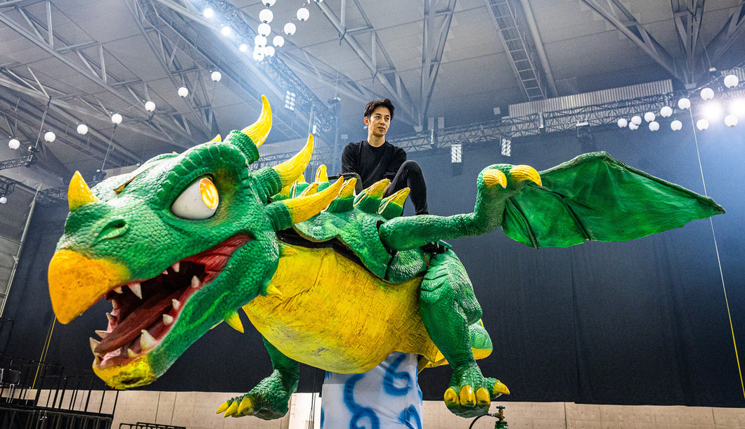 【踊るハロウィンナイト2日目】グリーンザウルス(2人乗り)に乗れる権